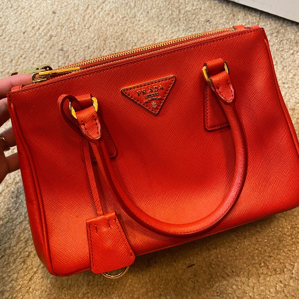 Prada Galleria Saffiano Mini